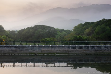 Along the waterway towards Pui O.